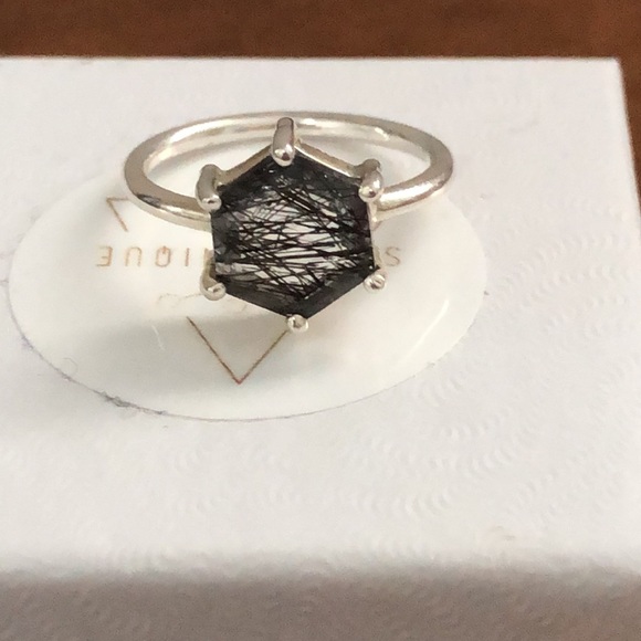 Tourmalinated Quartz Ring - Picture 2 of 7